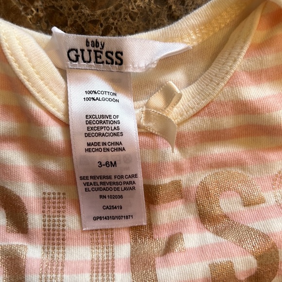 NWOT Guess Baby long sleeved tshirts - Picture 5 of 6